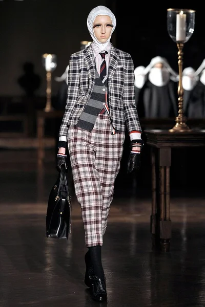 Look 2